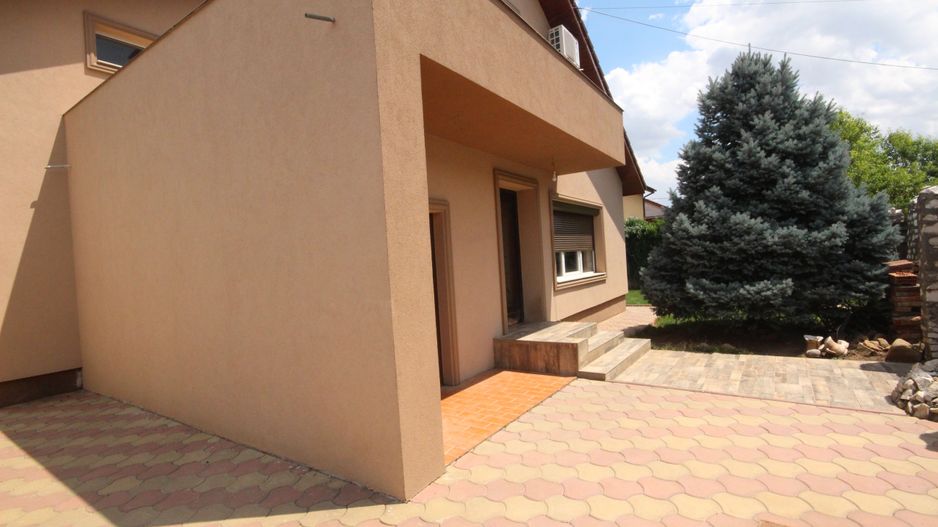 Casa individuala, ideala pentru o familie - Poză 24