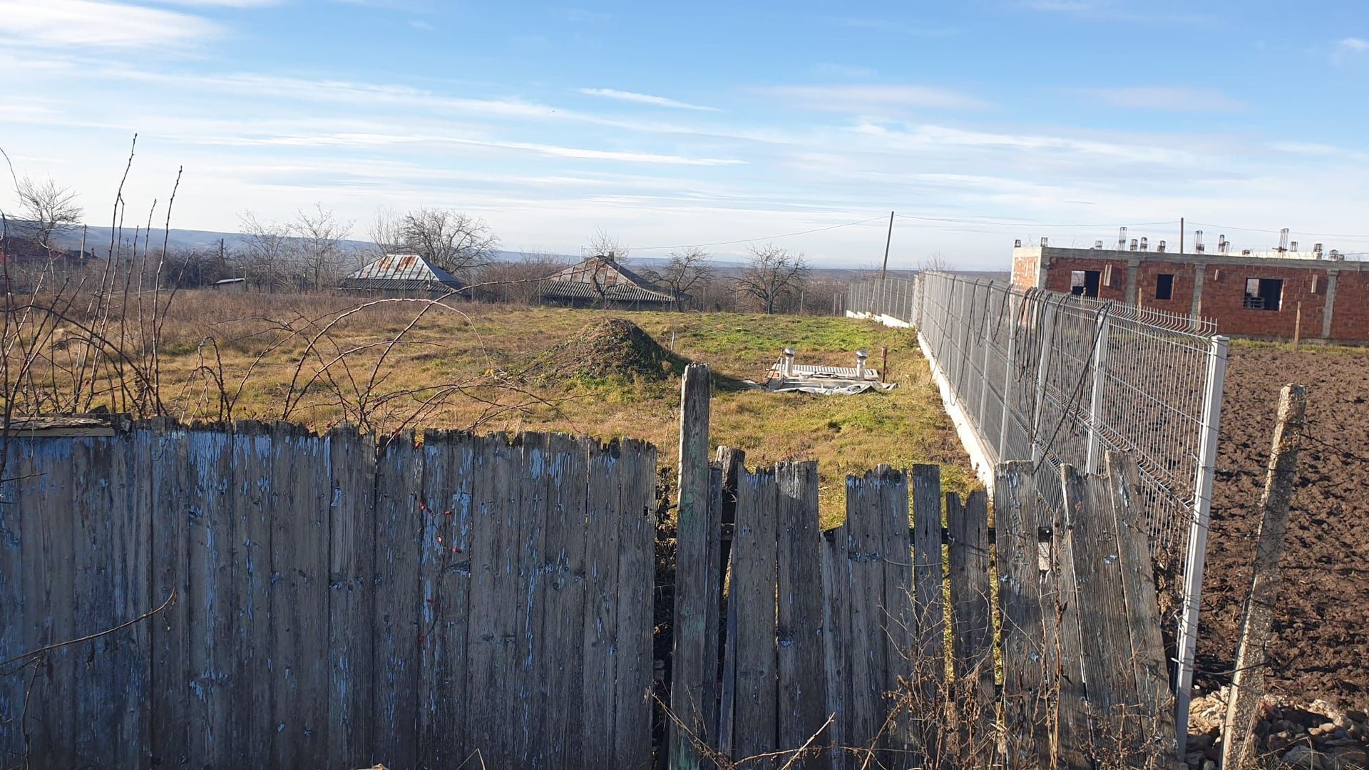 Teren intravilan 2027 mp  - Berești-Meria, Sat Pleşa, jud. Galati - Poză 1