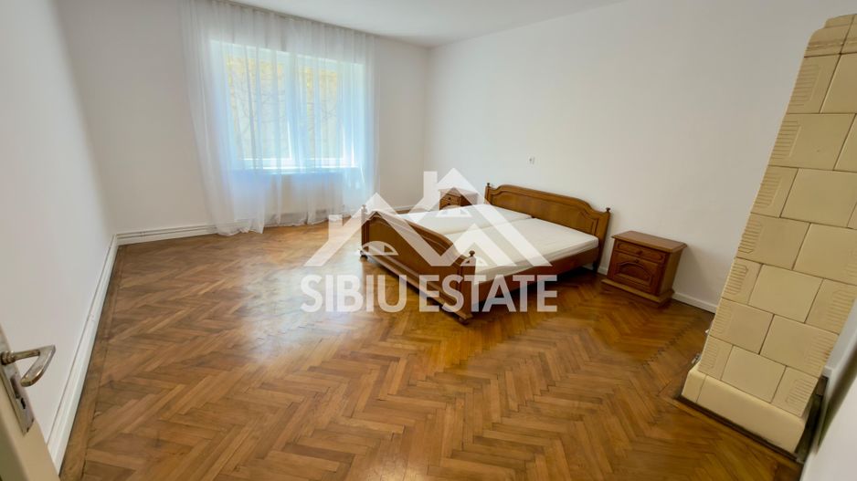 Casa zona centrala Sibiu 2 unitati, ideala investitie - Poză 8