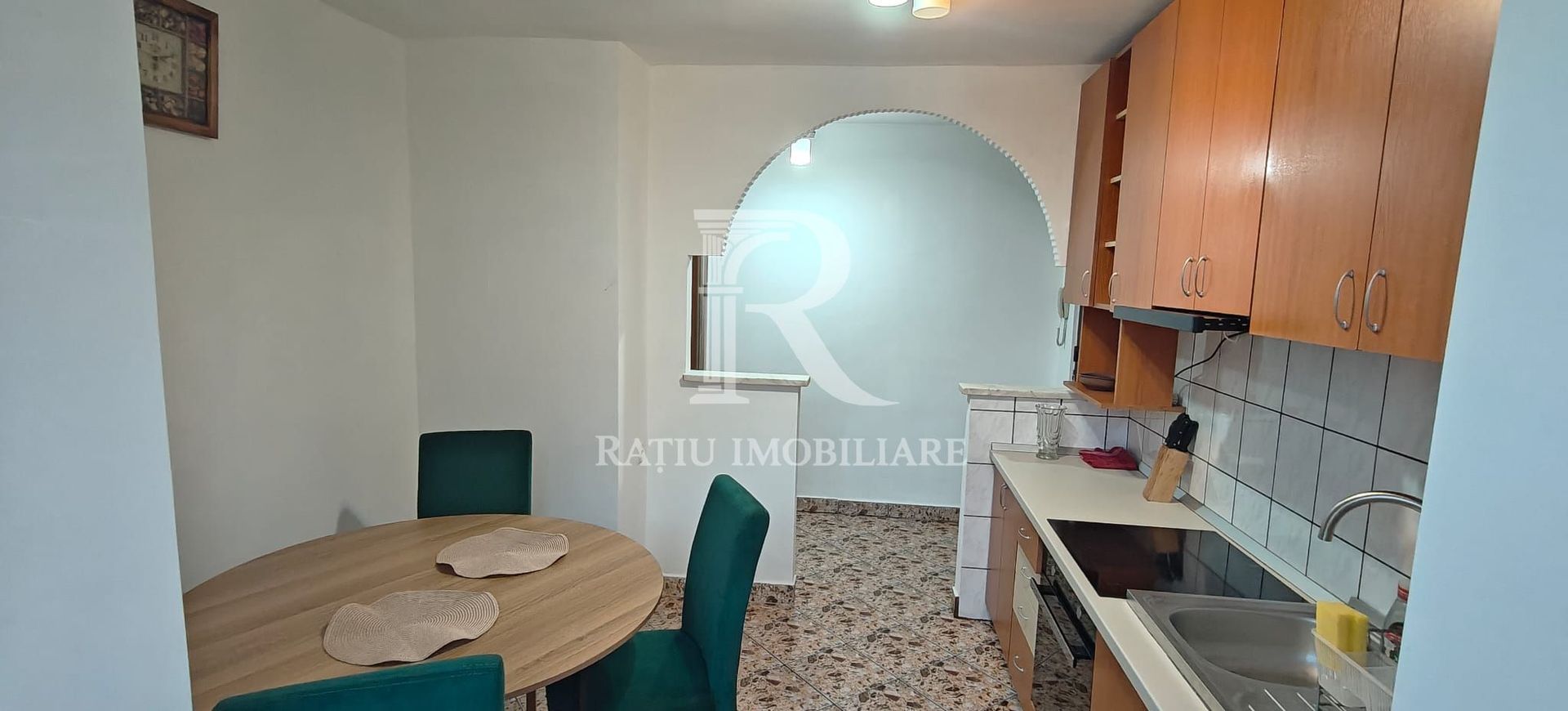 Apartament cu 3 camere | Calea Aradului | Etajul 2 | Oradea - Poză 5