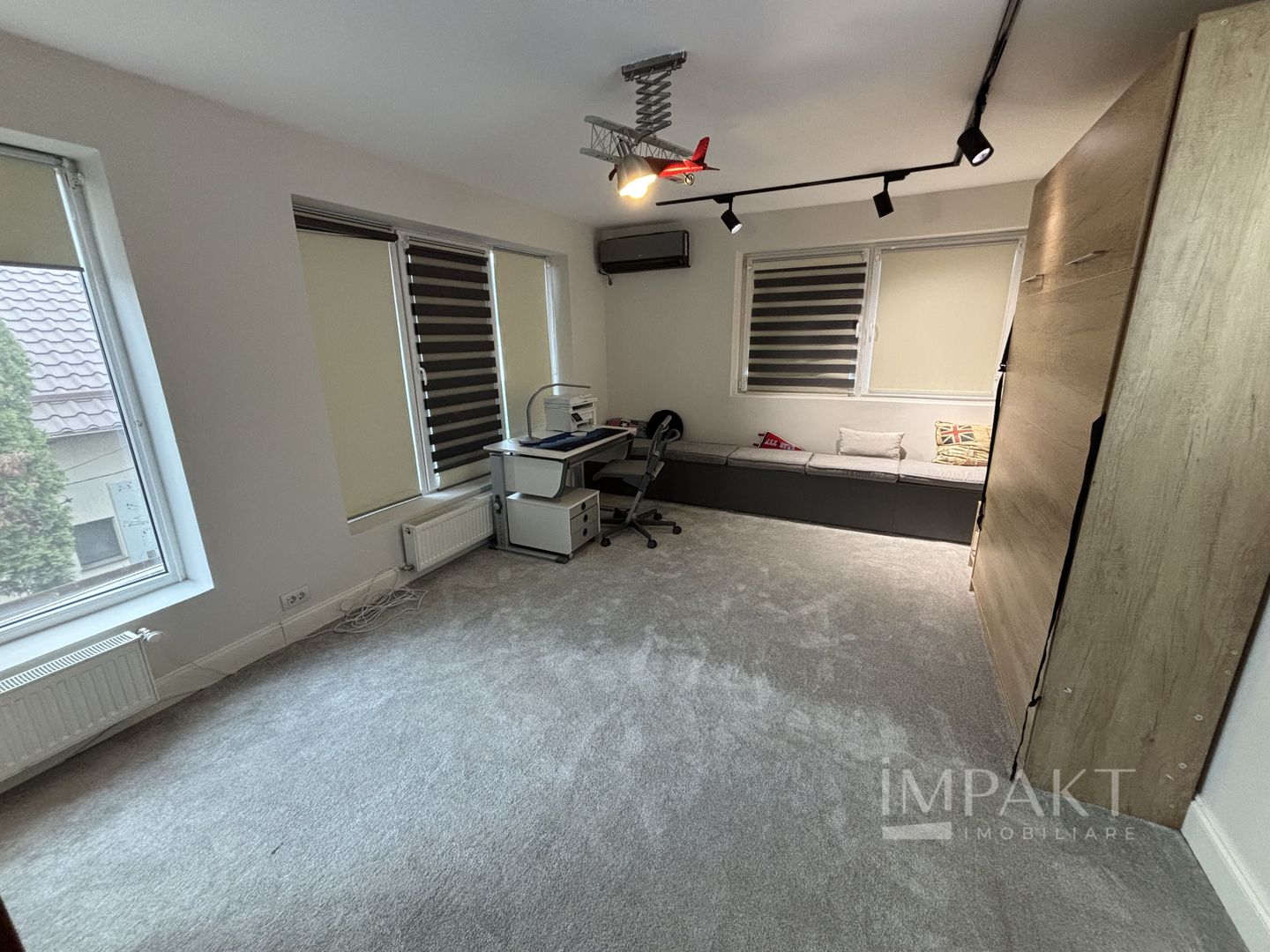 De închiriat vilă superbă Andrei Mureșanu - Poză 19