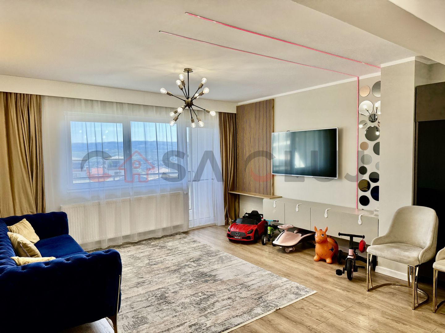 Apartament, parte dintr-un triplex, ultrafinisat, zonă liniștită și view superb! - Poză 4