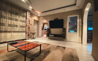 Vila 7 camere -Hala Traian Bucuresti - Poză 1