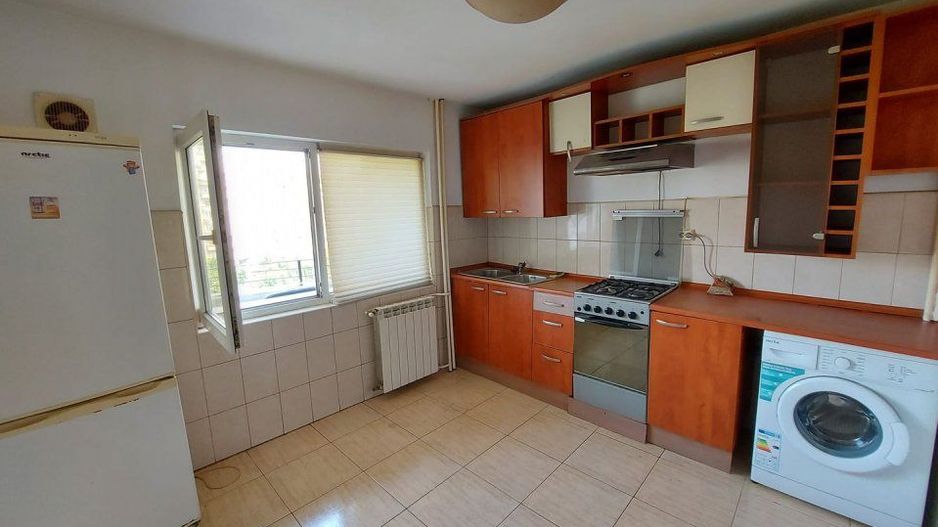 Apartament 3 camere Piata Alba Iulia - Poză 9