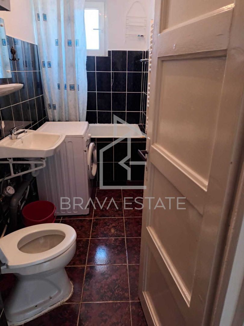 Apartament 2 camere, parcare, zona Horea - Poză 4