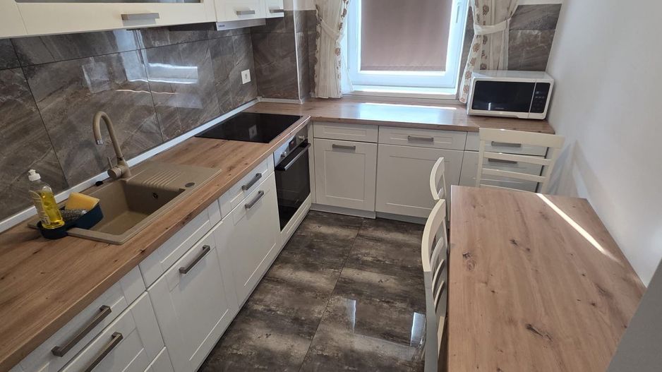 APARTAMENT 2 CAMERE PRIMA ONESTILOR - Poză 5