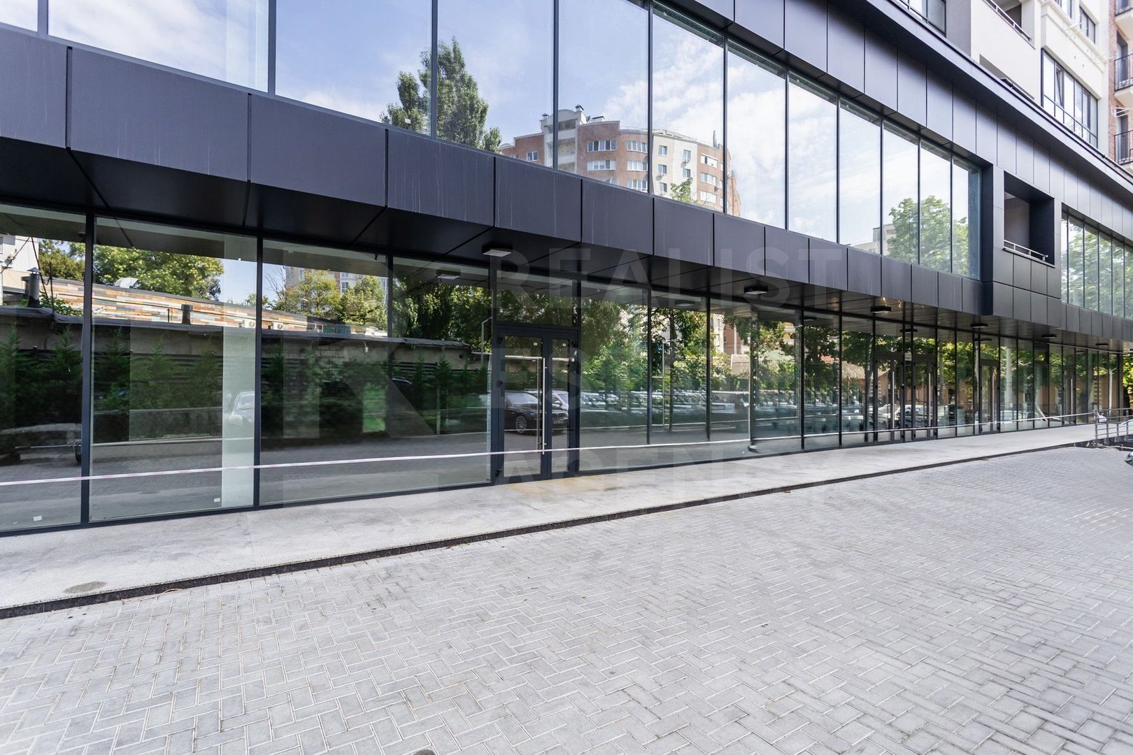 Vânzare, spațiu comercial, 148,7 mp, str. Vasile Lupu, Buiucani - Poză 1