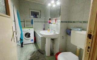 Apartament spațios cu 2 camere de vânzare Zona Sagului-Dâmbovița - Poză 6