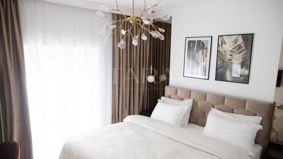 Apartament cu curte privată în cartierul Andrei Mureșanu - Poză 6