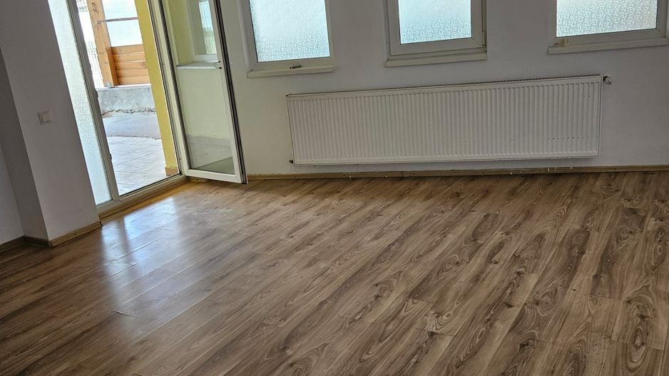 Vila,Parter+Etaj comuna Berceni 169000 eur - Poză 11