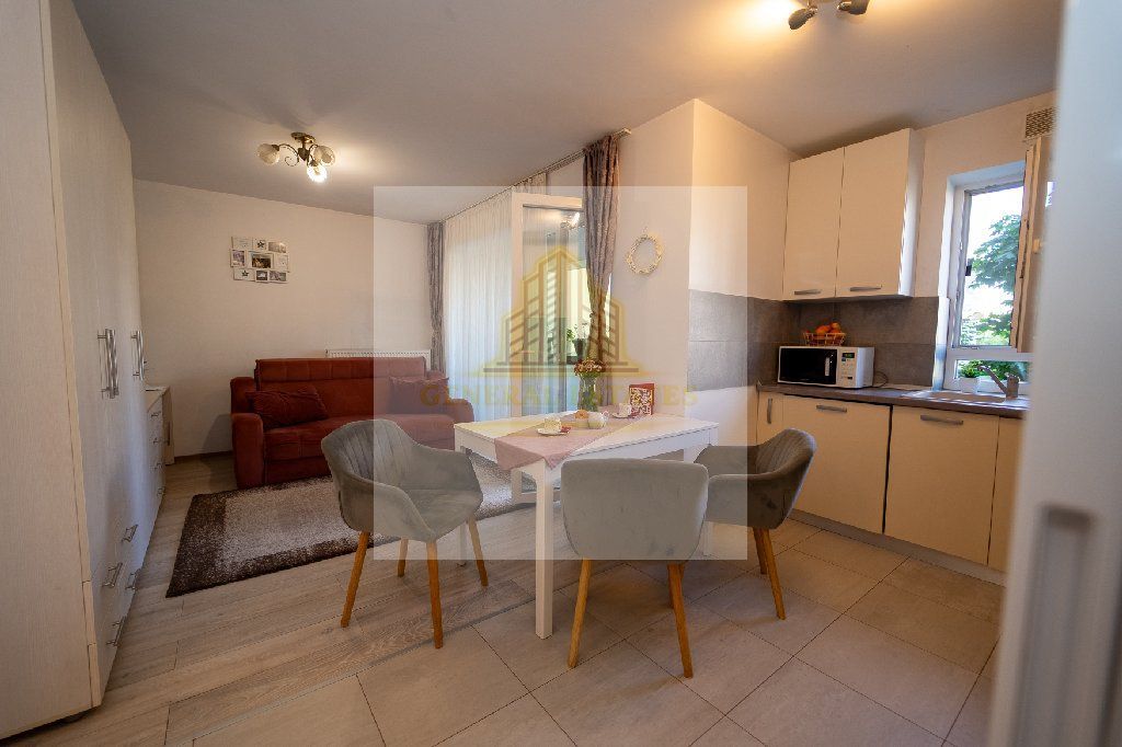 Apartament 2 camere Kasper -zona Coresi - Poză 1