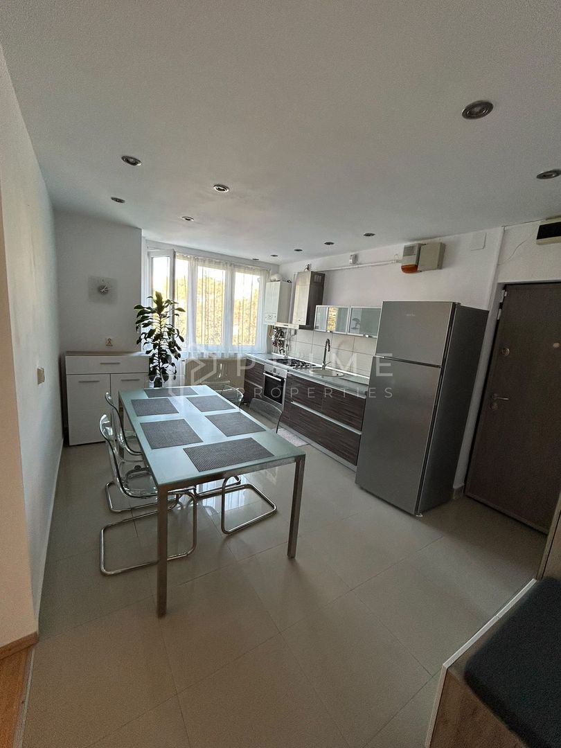 Apartament Cochet cu 3 Camere și 2 Balcoane – 76 mp | Zonă Liniștită - Poză 3