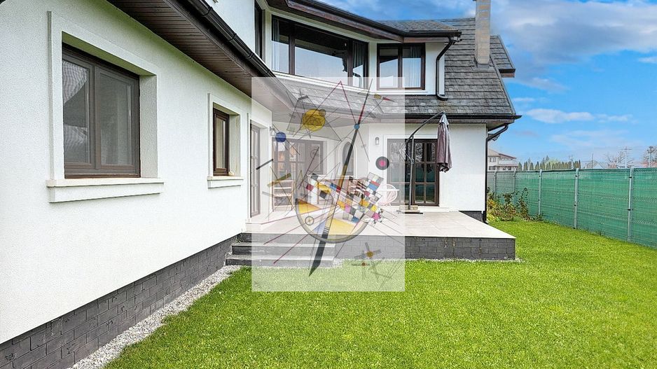 Proprietate Deosebita - Poză 3