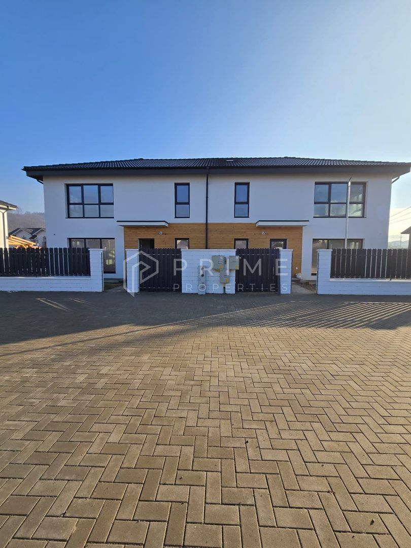 Viață modernă, sustenabilă–Casa 4 camere, teren 250 mp, 165.000 Euro - Poză 1