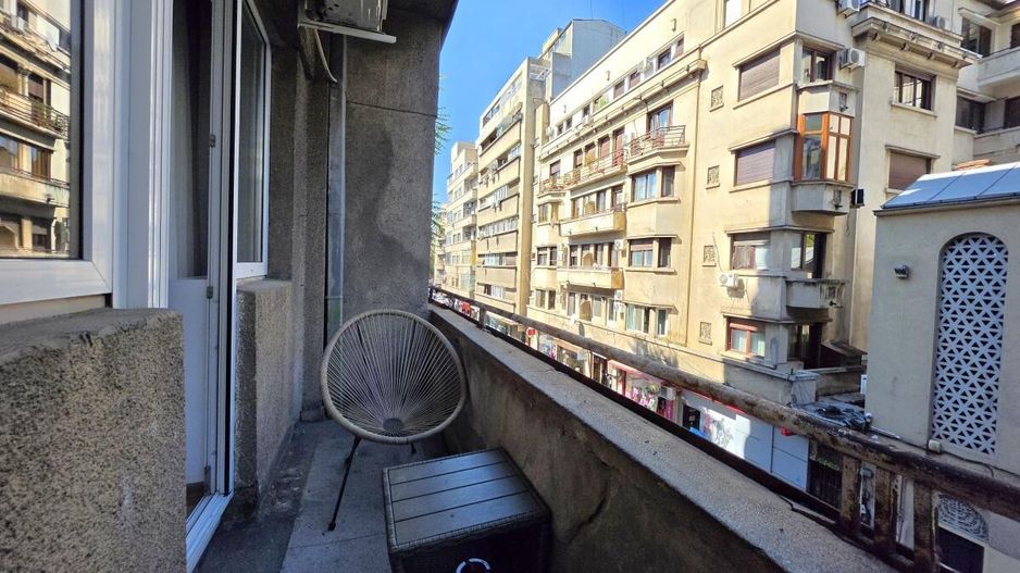 Piata Romana, 4 camere 138 MP total, Etaj 2/9, renovat - utilat, liber - Poză 10