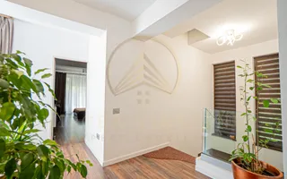 Casa P+1E de vanzare in Mamaia - Tabara Navodari - Poză 23