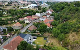 Teren 1000 mp și casă lângă Aquapark ul Nymphaea din Oradea - Poză 21