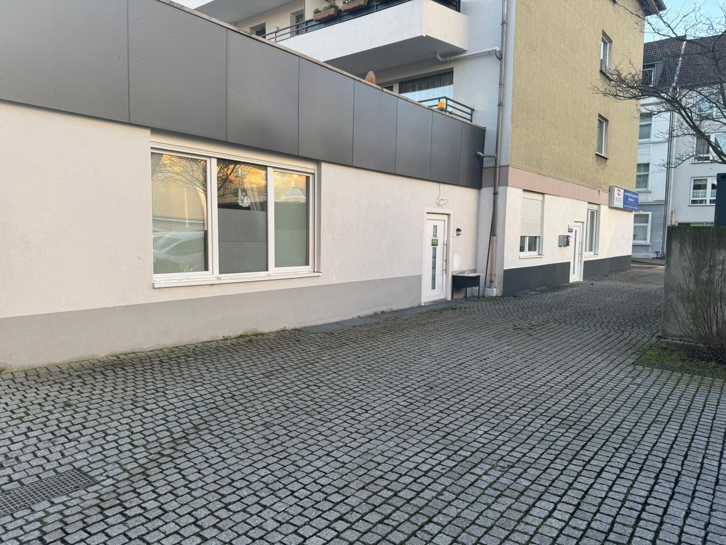 PREMIUM HEALTHCARE INVESTMENT | Guaranteed 6.77% Yield | Germany - Poză 6