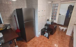 Apartament 4 camere decomandat Titan / Ozana / Aleea Fetesti - Poză 8