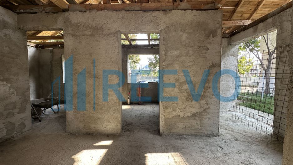 Casă de vânzare, centrală, pe str. Oituz, Bacău - Poză 8