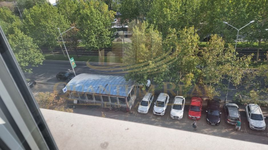 Apartament 2 camere renovat ,Titan langa metrou 1Decembrie - Poză 3