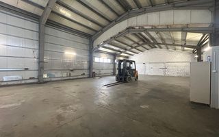 Hală Industrială Modernă 300 mp – Birou, Curent Trifazic și Acces Securizat - Poză 4