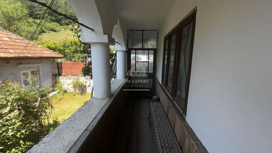 CASA 3 CAMERE, TEREN 1069 MP, COMUNA STOENESTI, ARGES - Poză 14
