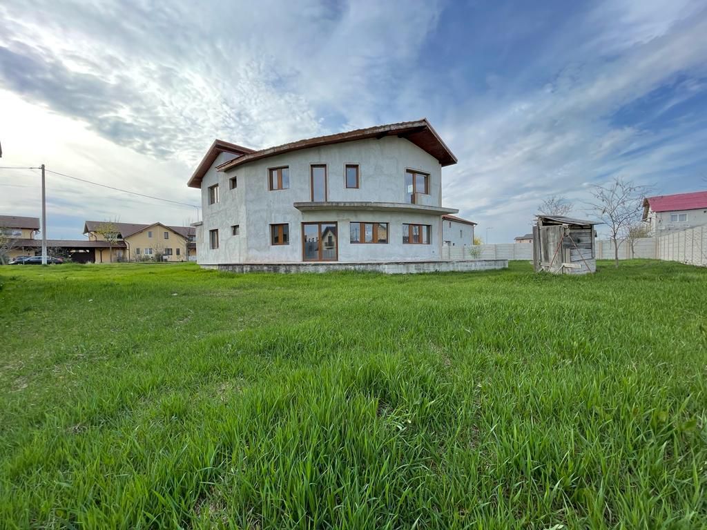 Casă individuală cu 5 camere în Vladimirescu - Poză 3