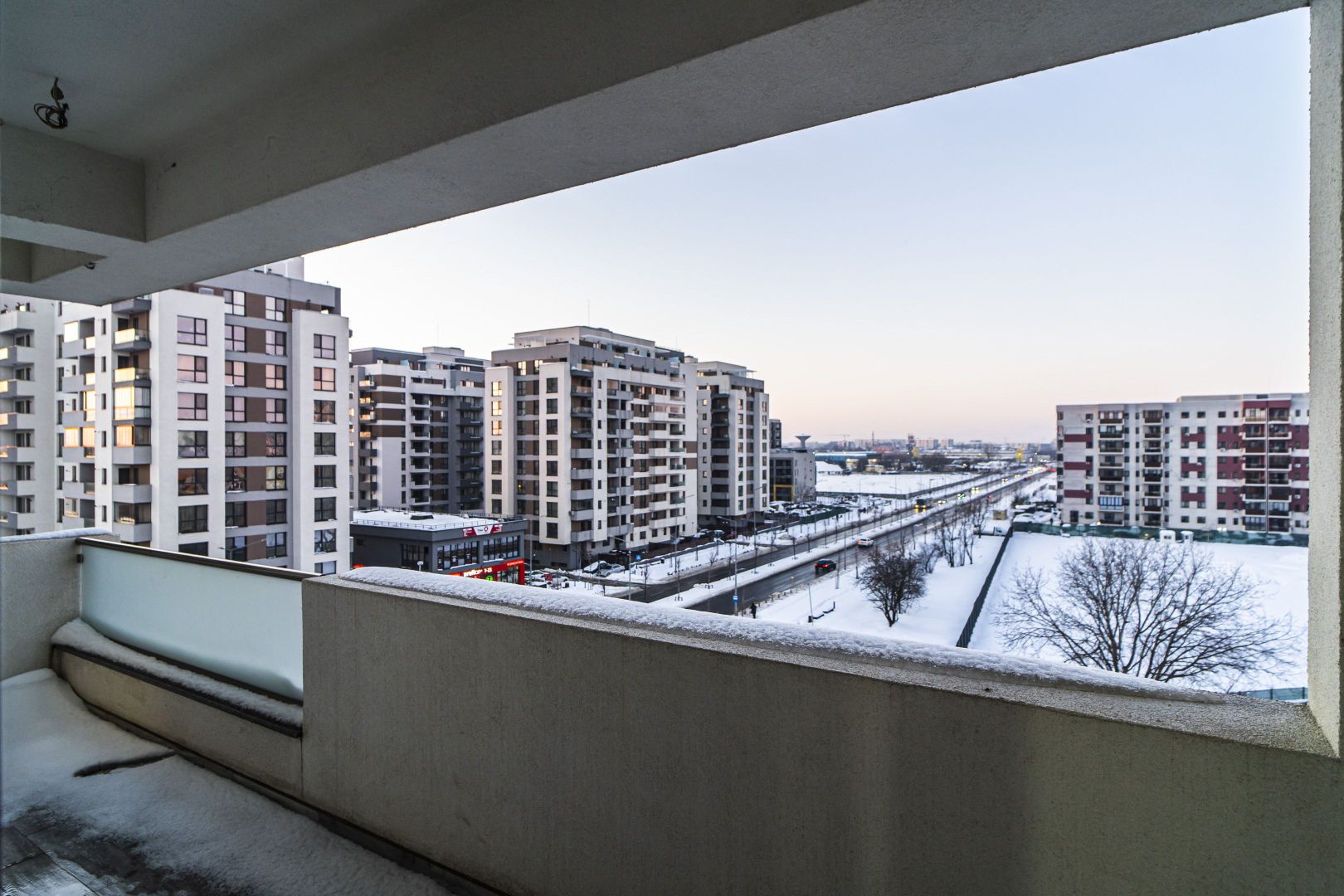 Brancusi, 2 camere, 68 mp, mobilat-utilat, loc de parcare inclus - Poză 14