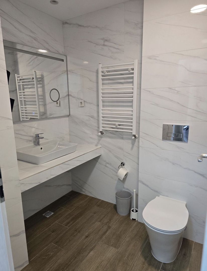 AP. 2 CAMERE- AVRIG PARK, PARCARE SUBTERANA, CENTRALA PROPRIE, MODERN - Poză 7