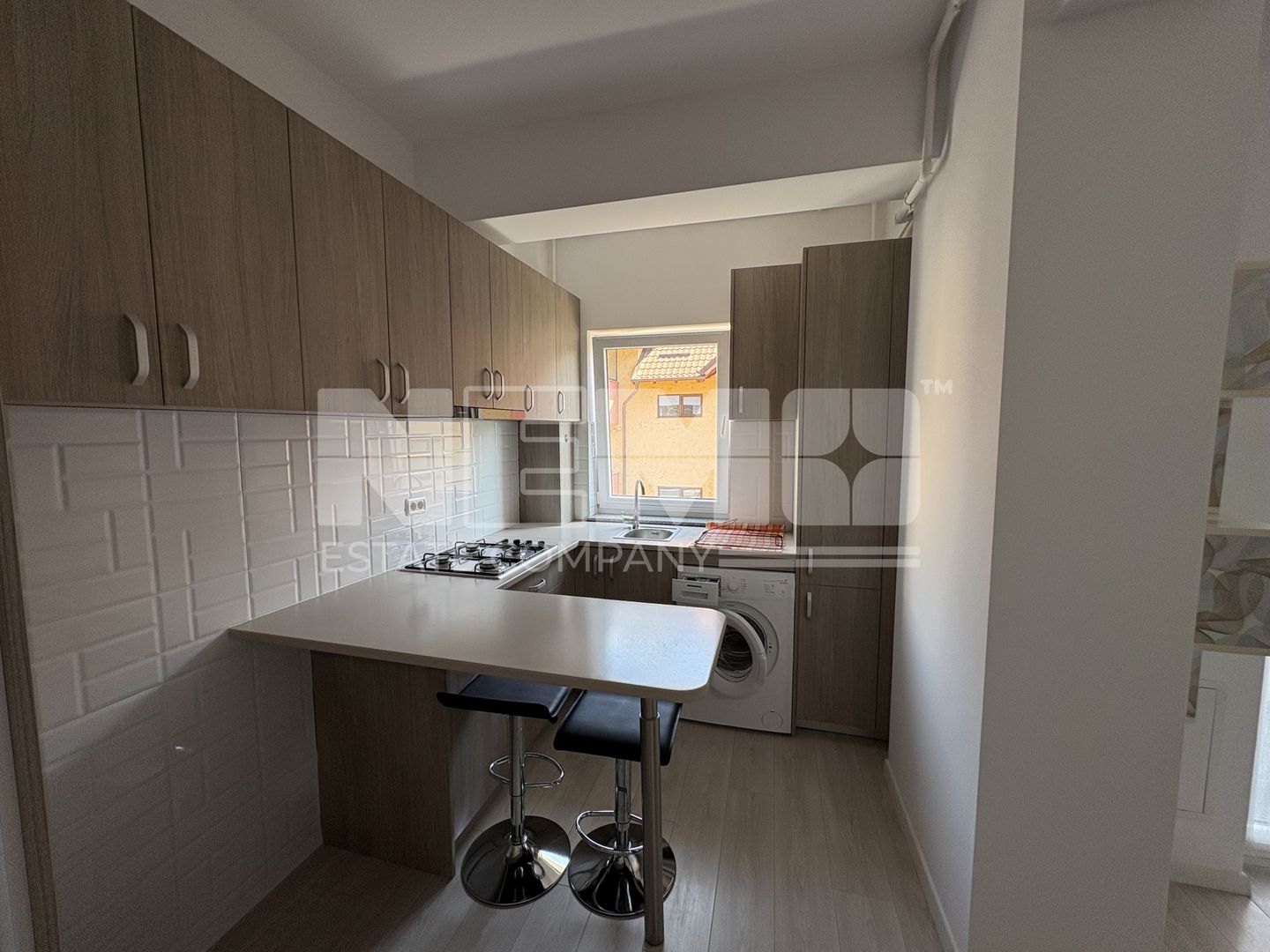 | GARSONIERĂ | DE ÎNCHIRIAT | ETAJ 2/4 | RĂDĂUȚI | JUDETUL SUCEAVA | - Poză 4