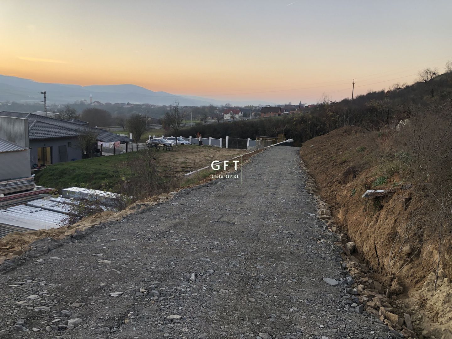 SUPER OFERTA !!! CASA+1000MP TEREN - Poză 14
