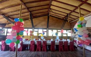 Închiriere clădire 850 mp utili, 15 camere cu baie proprie, Poiana (Schitu Duca) – ideală pentru cămin bătrâni, centru recuperare, pensiune - Poză 3