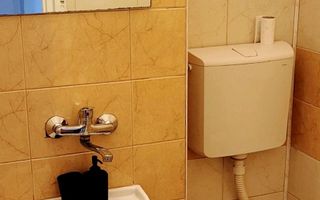 De închiriat: Apartament modern 3 camere, recent renovat | Etaj 3/4 - Poză 8