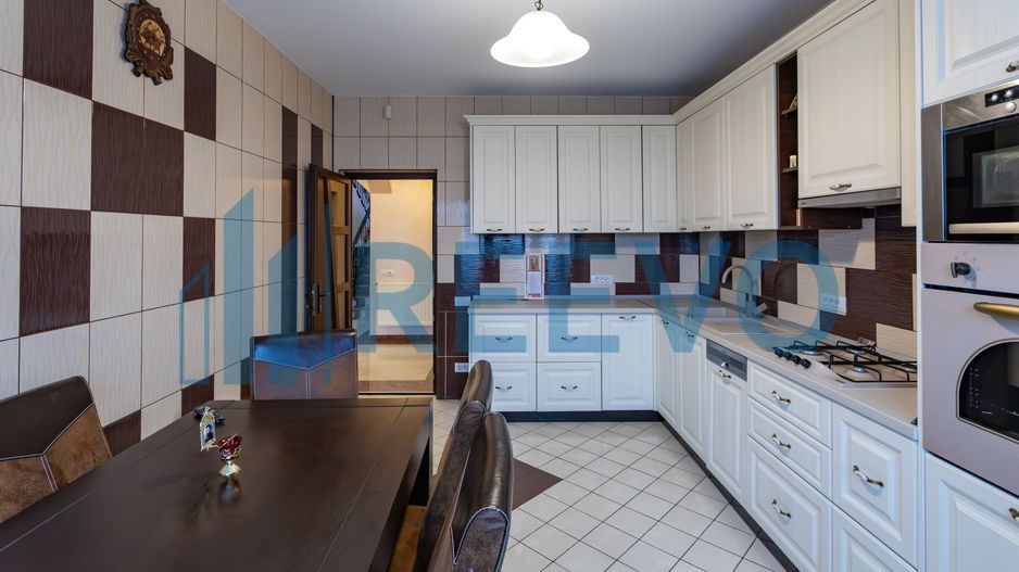 Casă/Vilă cu foișor | 1.000 mp teren | Măgura - Poză 34