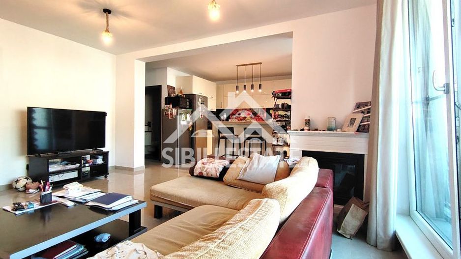 Casa la pret de apatrament 4 camere 2 bai - Poză 5