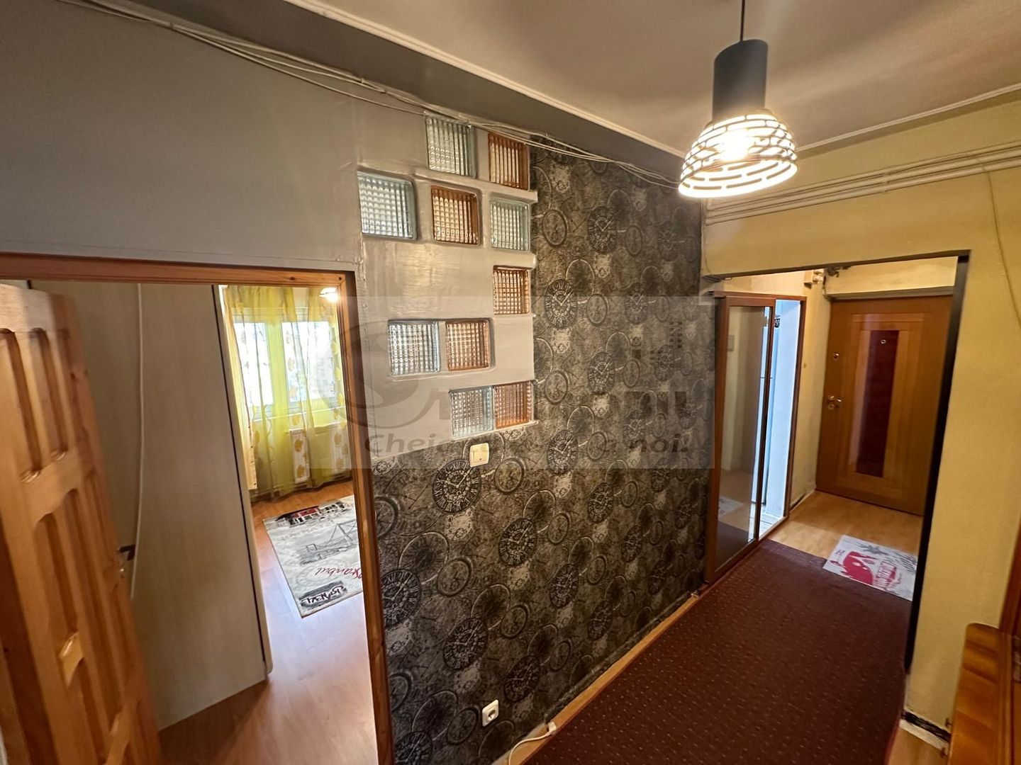 Apartament 97 mp, 4 camere decomandat, CUG-Selgros – 165.000 € - Poză 12