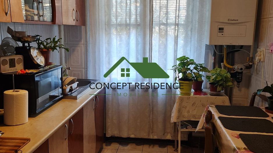 Vand apartament 2 camere, Babes - Poză 1