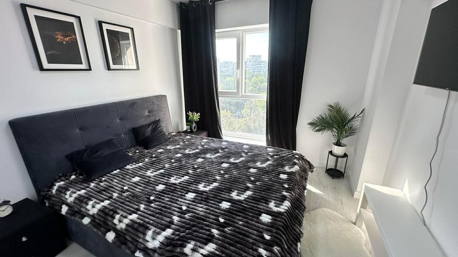 AP. 2 CAMERE - SUN ROYAL VIEW, METROU 10 MIN, MOBILAT/UTILAT MODERN - Poză 2