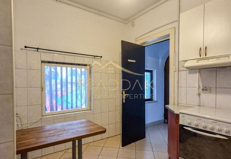 Apartament parter Piața Romană | 5 camere | Curte | 8 Locuri de Parcare - Poză 29