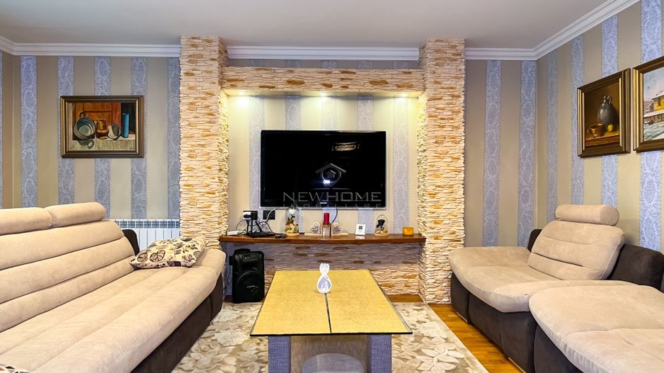 COMISION 0% Casa de vanzare 180 mp, 800 mp teren, Borsa - Poză 3