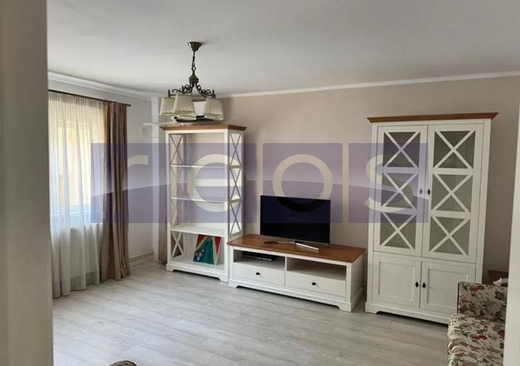 VANZARE 4 CAMERE DECOMANDAT - PARC SEBASTIAN - Poză 1