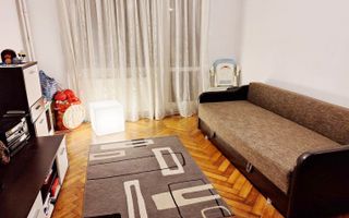 Garsoniera in bloc de apartamente piata Astra - Poză 1
