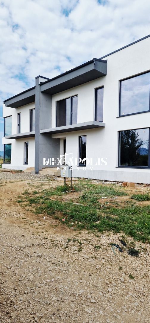 Duplex 4 Camere | 125mp Utili | Predare 2025 | TVA inclus | Râșnov - Poză 4