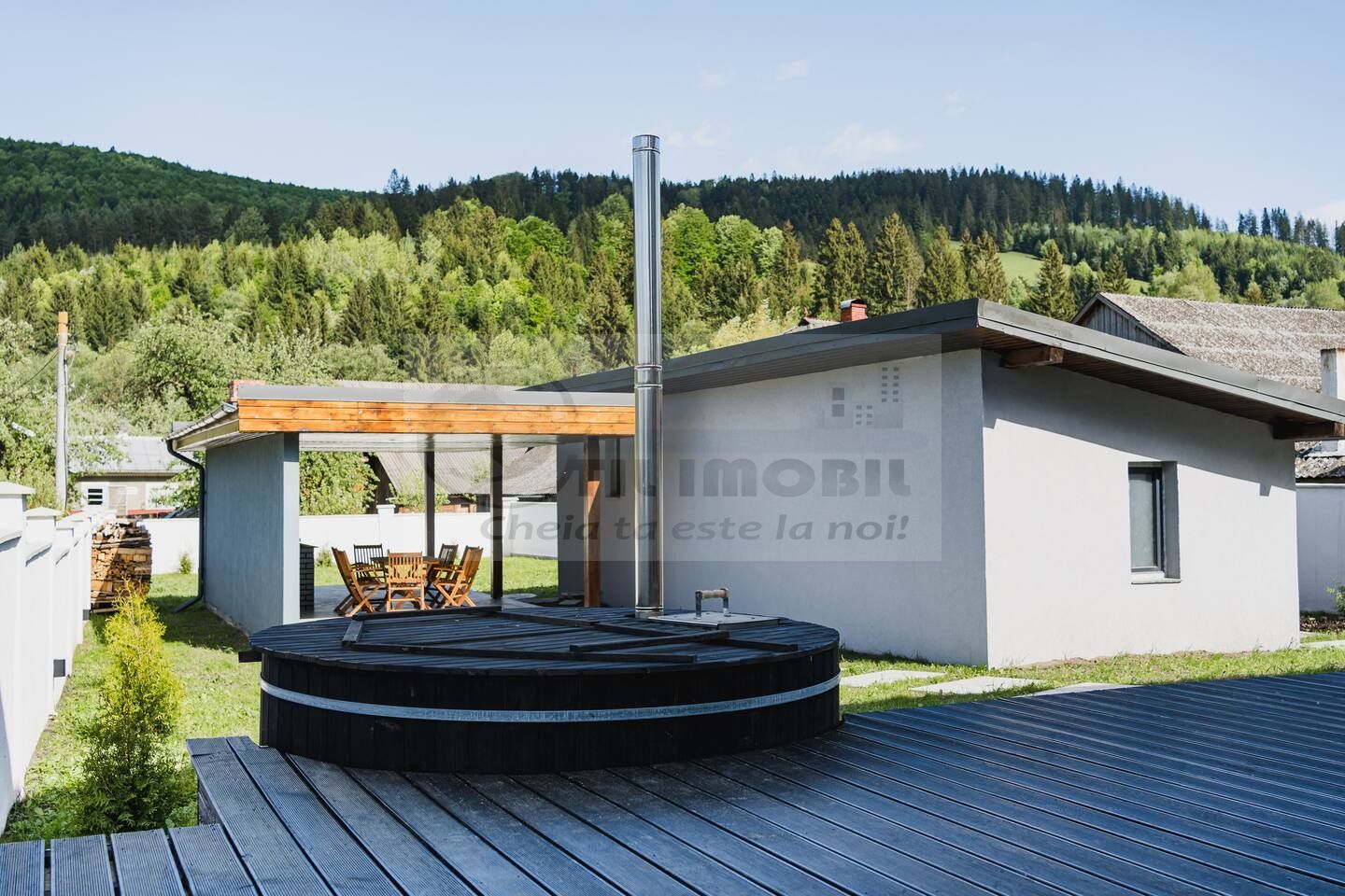 Pensiune de vanzare Voronet - 6 camere - 7 bai - Poză 17