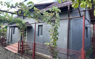 Vanzare case și anexa, teren 790 mp – ideală pentru familie -Doicesti - Poză 5