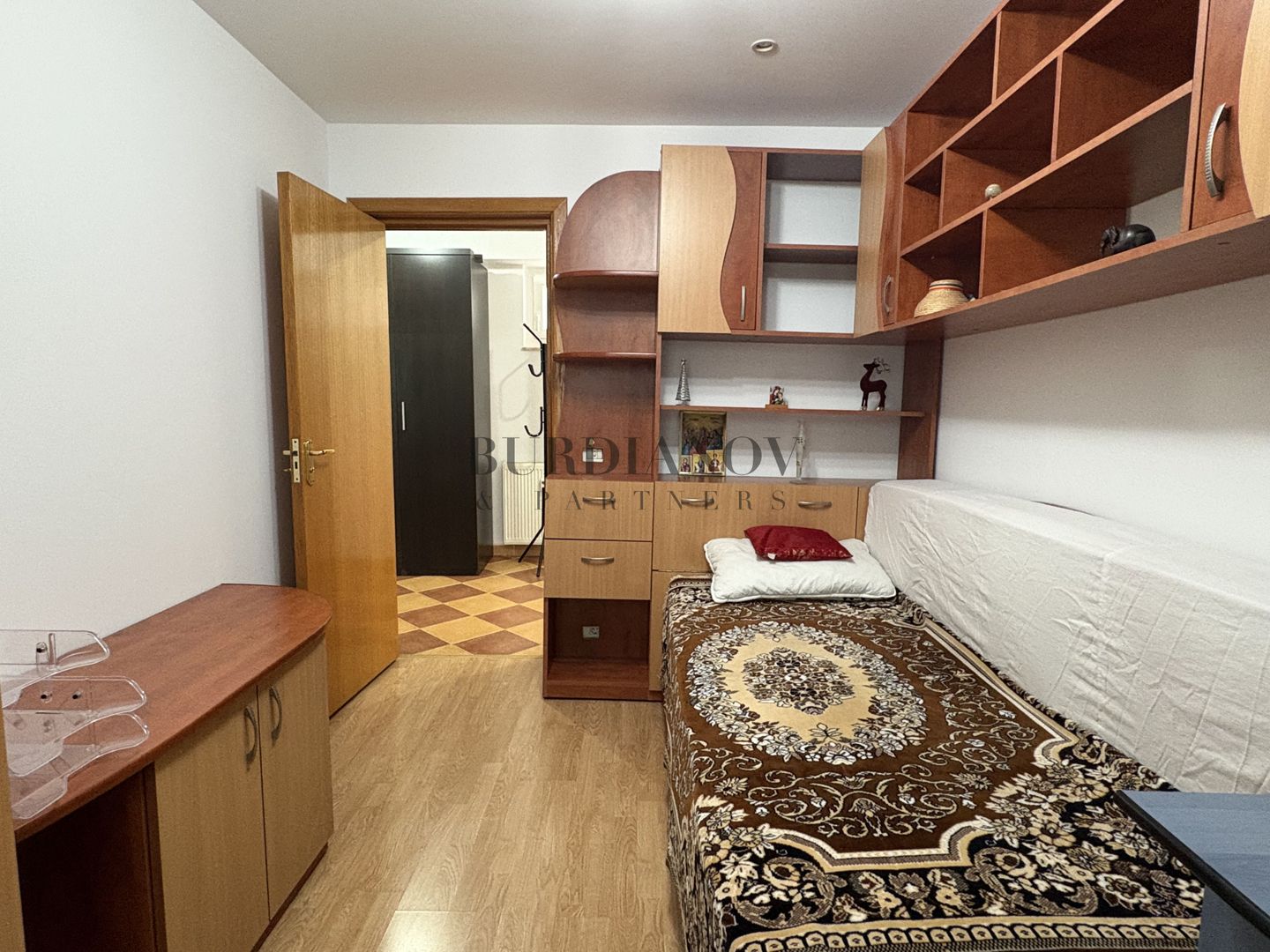 Apartament cu 3 camere Drumul Taberei - Metrou Constantin Brâncuși - Poză 6