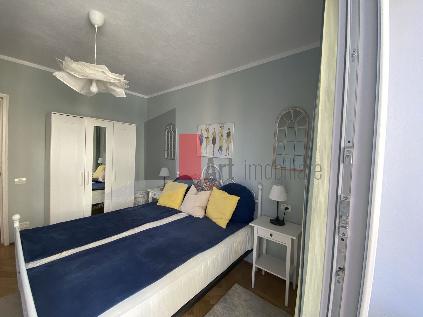 Apartament deosebit 2+1 camere complet renovat - Natiunile Unite - Poză 4