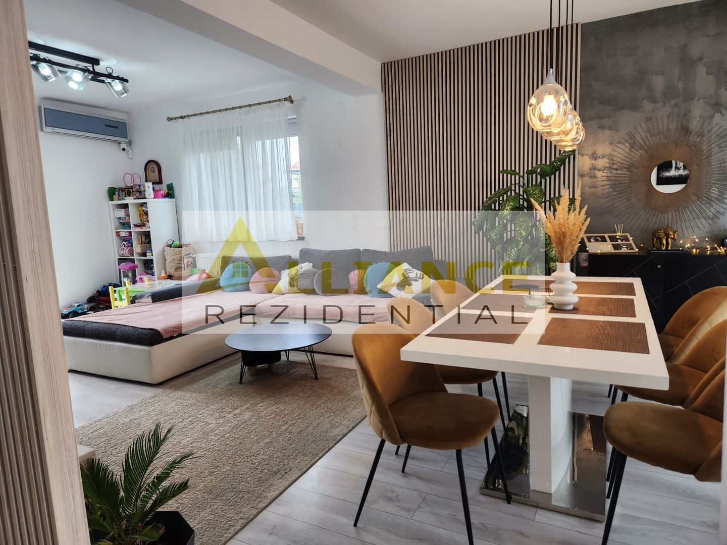 Casa 4 camere Berceni | 420 mp teren | Panouri Fotovoltaice 7,2 kW - Poză 16