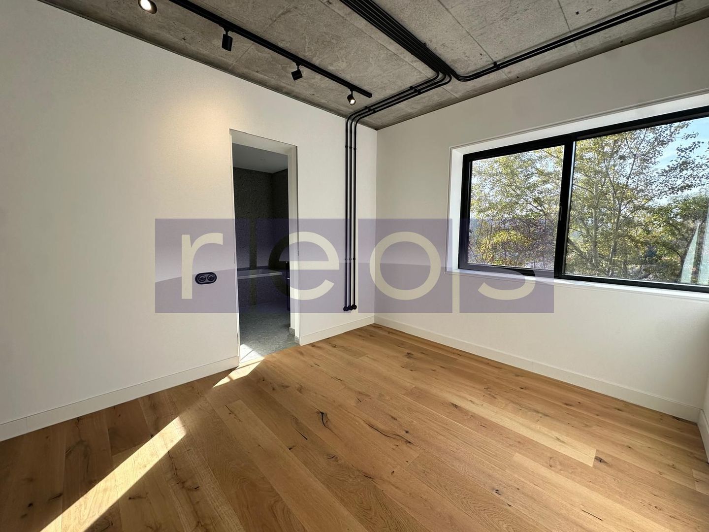 DE VANZARE DUPLEX 104MP | 3 CAMERE | DESIGN DEOSEBIT | FINISAJE LUX - Poză 45